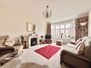 Photo 16- click for photo gallery